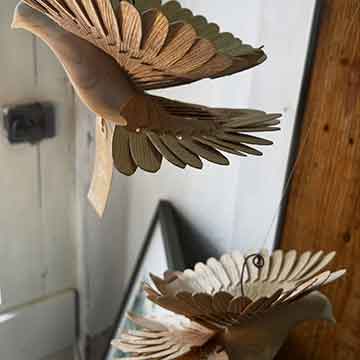 2_wooden-birds