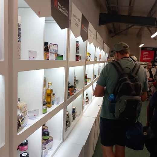 Exhibitors-and-visitors